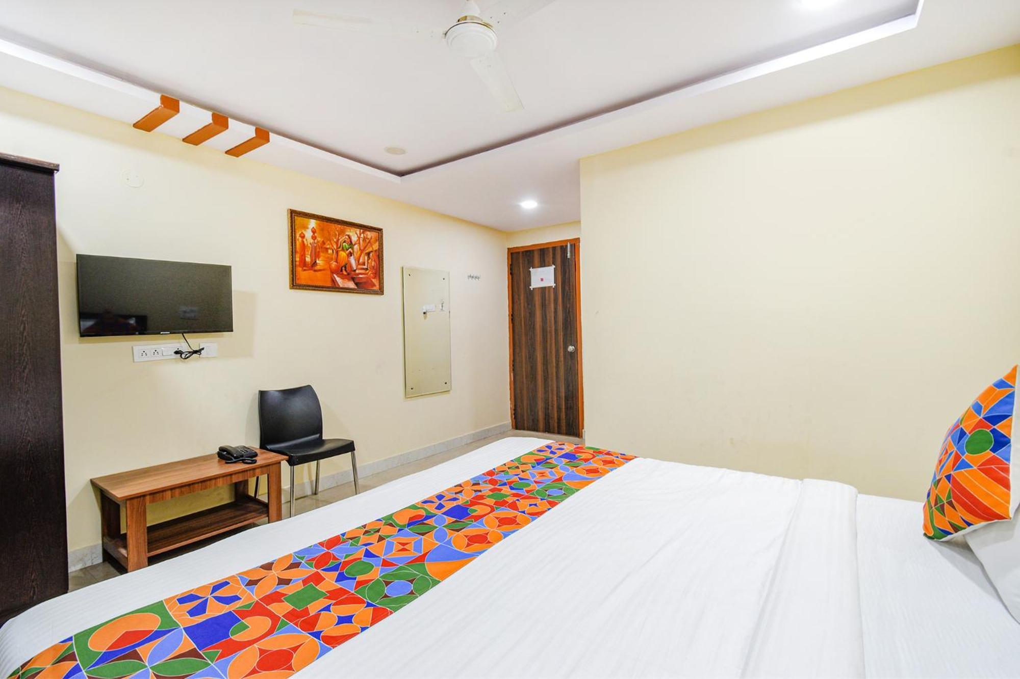 Fabhotel N Residency, Hitech City - 350M From Yashoda Hospital, Hitech City Хидерабад Екстериор снимка