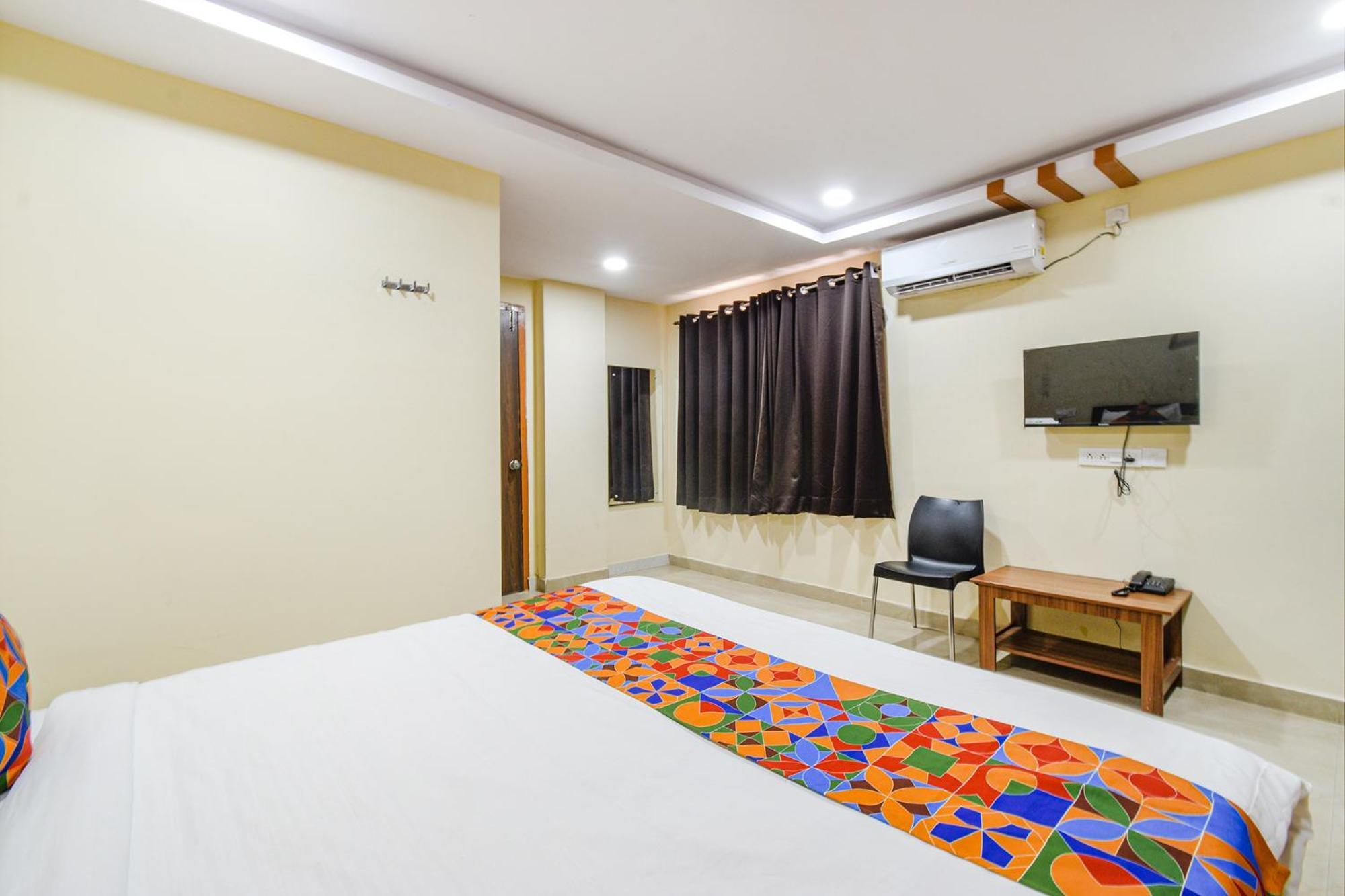 Fabhotel N Residency, Hitech City - 350M From Yashoda Hospital, Hitech City Хидерабад Екстериор снимка