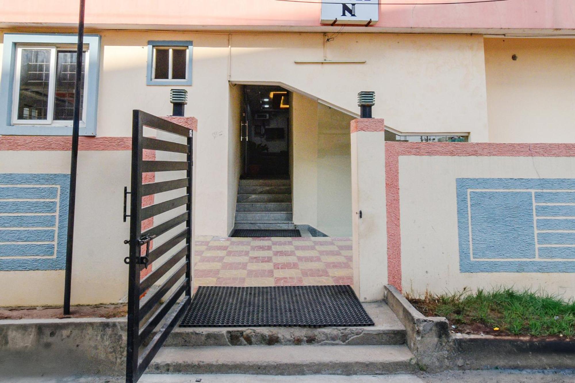 Fabhotel N Residency, Hitech City - 350M From Yashoda Hospital, Hitech City Хидерабад Екстериор снимка